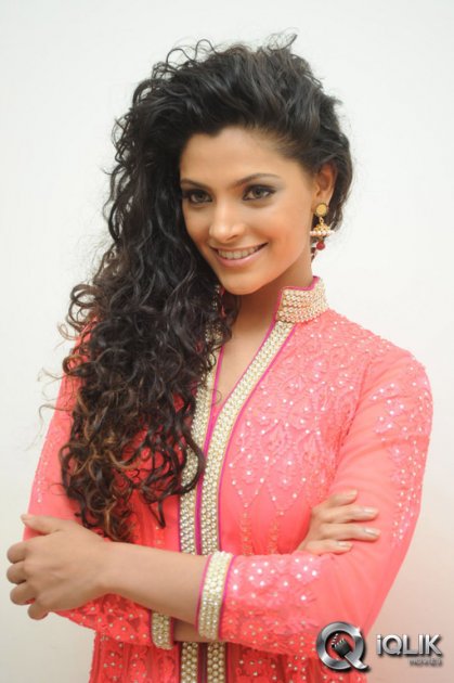 Saiyami-Kher-at-Rey-Audio-Launch
